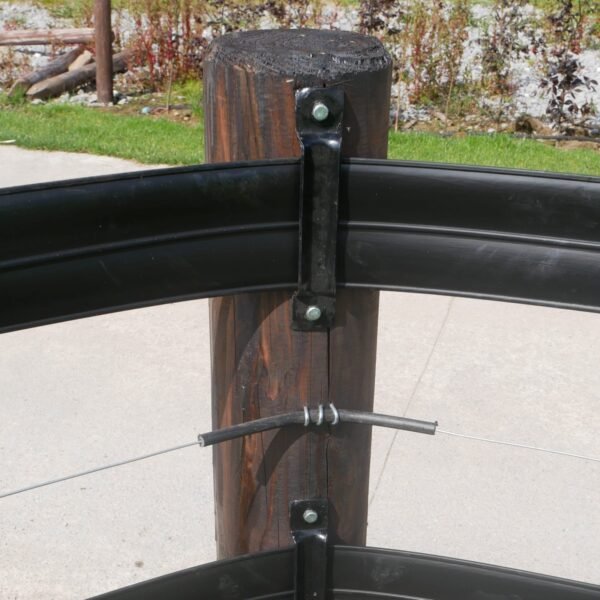 90 deg Inside Corner Bracket for 5" Flex Rail: Black - Image 2